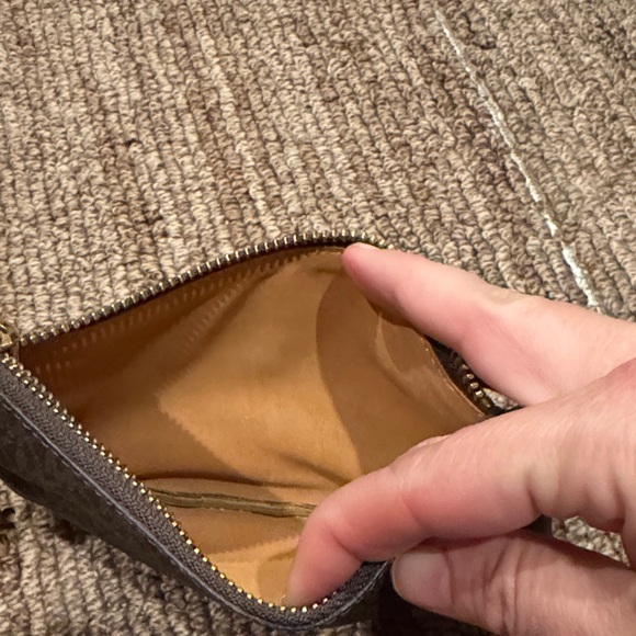 Michael Kors Brown Chain Strap Belt Bag - Picture 5 of 8